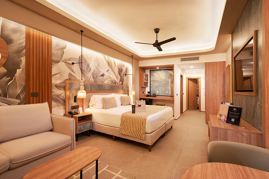 Jr. Suite Swim Up - Elite Club 3